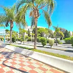 شقة Fran Coastal Elegance Stylish With Sea Views And Seasonal Pool, Large Terrace By Namaste Elite *