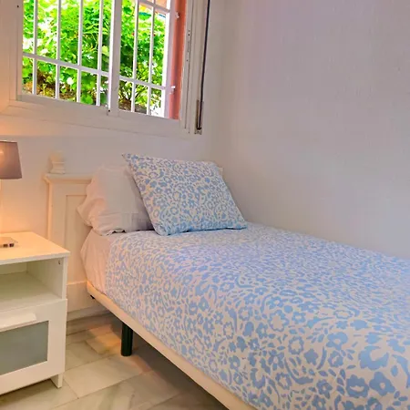 Fran Coastal Elegance Stylish With Sea Views, Large Terrace By Namaste Elite Torremolinos