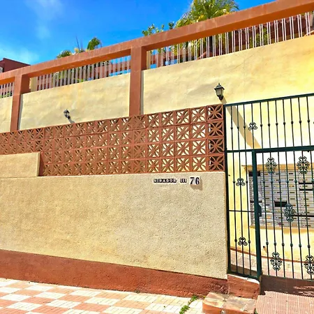 Fran Coastal Elegance Stylish With Sea Views, Large Terrace By Namaste Elite * Torremolinos