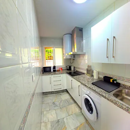 Apartment Fran Coastal Elegance Stylish With Sea Views, Large Terrace By Namaste Elite *