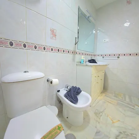 Fran Coastal Elegance Stylish With Sea Views, Large Terrace By Namaste Elite * Torremolinos