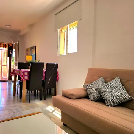Apartment Fran Coastal Elegance Stylish With Sea Views, Large Terrace By Namaste Elite
